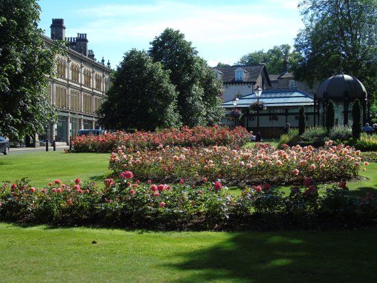 Crescent Gardens
