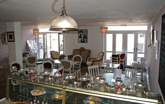 Daisy-Mae's Vintage Tea Room