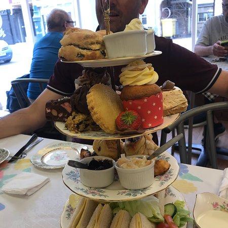 Sonia's Cake & Coffee Shop