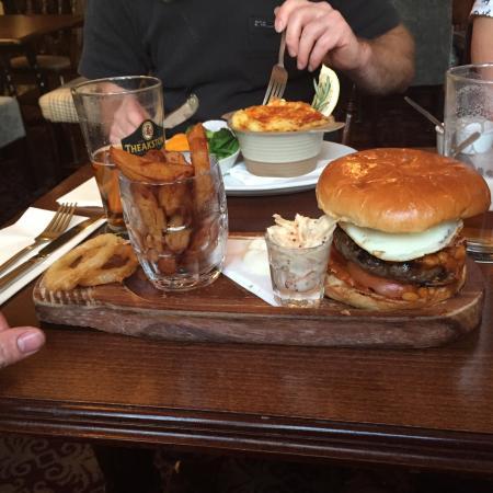 Thornhill Arms