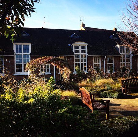 The New School House Gallery