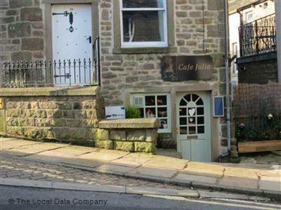 Cafe Julia