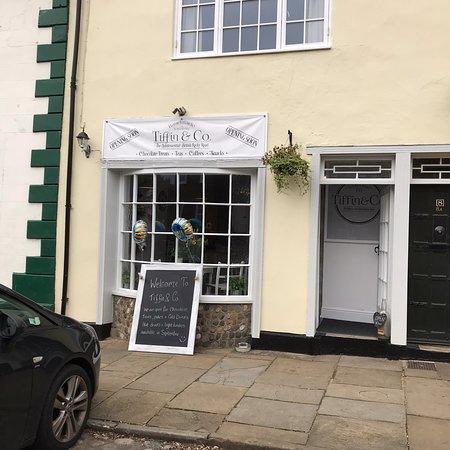Tiffin & Co