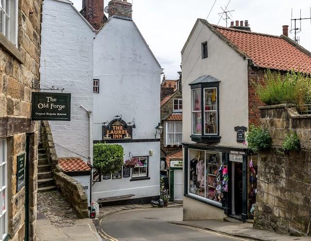 The Laurel Inn