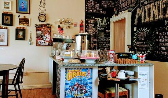 Minfika Tea & Coffee House