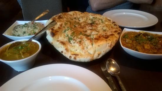 Aarti South Indian and Punjabi Restaurant
