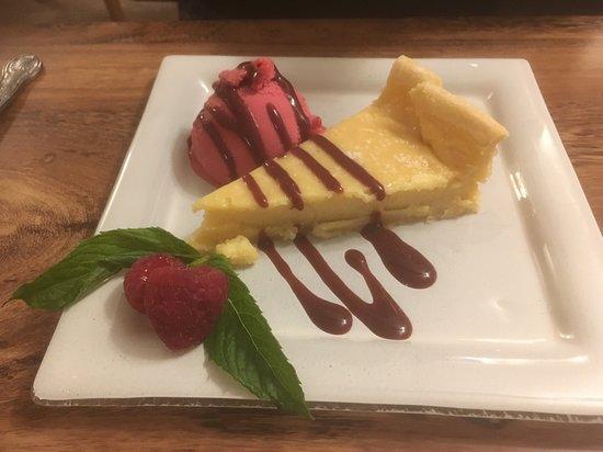Cocketts Hotel and 1668 Restaurant