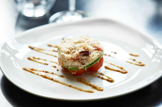 Quinta Bar & Grill