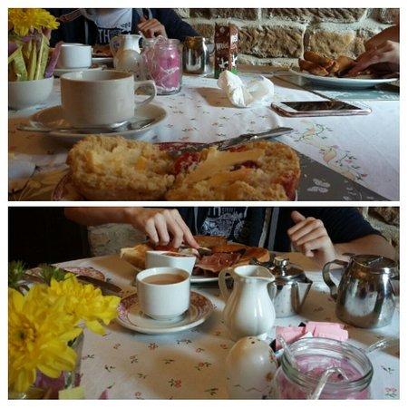 Barn Owl Cafe & Bistro