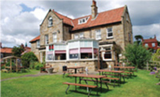 Fylingdales Inn