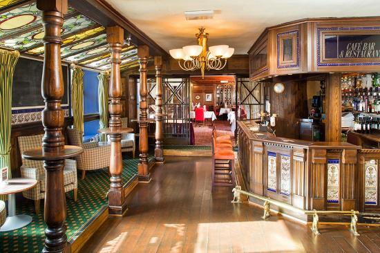 Wallis Simpson Restaurant