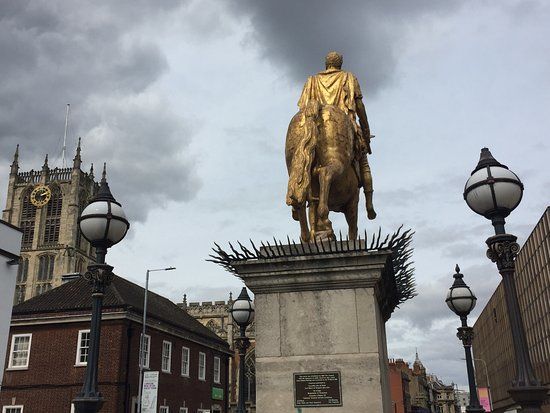 King Billy Statue